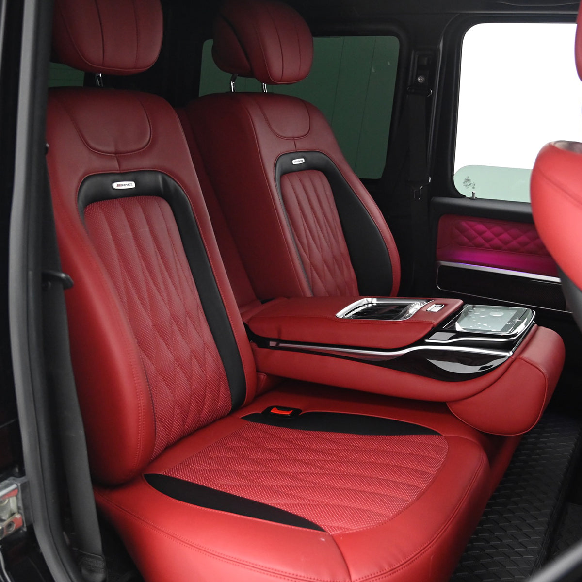 Rear Bench Seat with Individually Controlled Sections for Mercedes-Benz G-Class W463 / W463A / W465 (2002–2025)