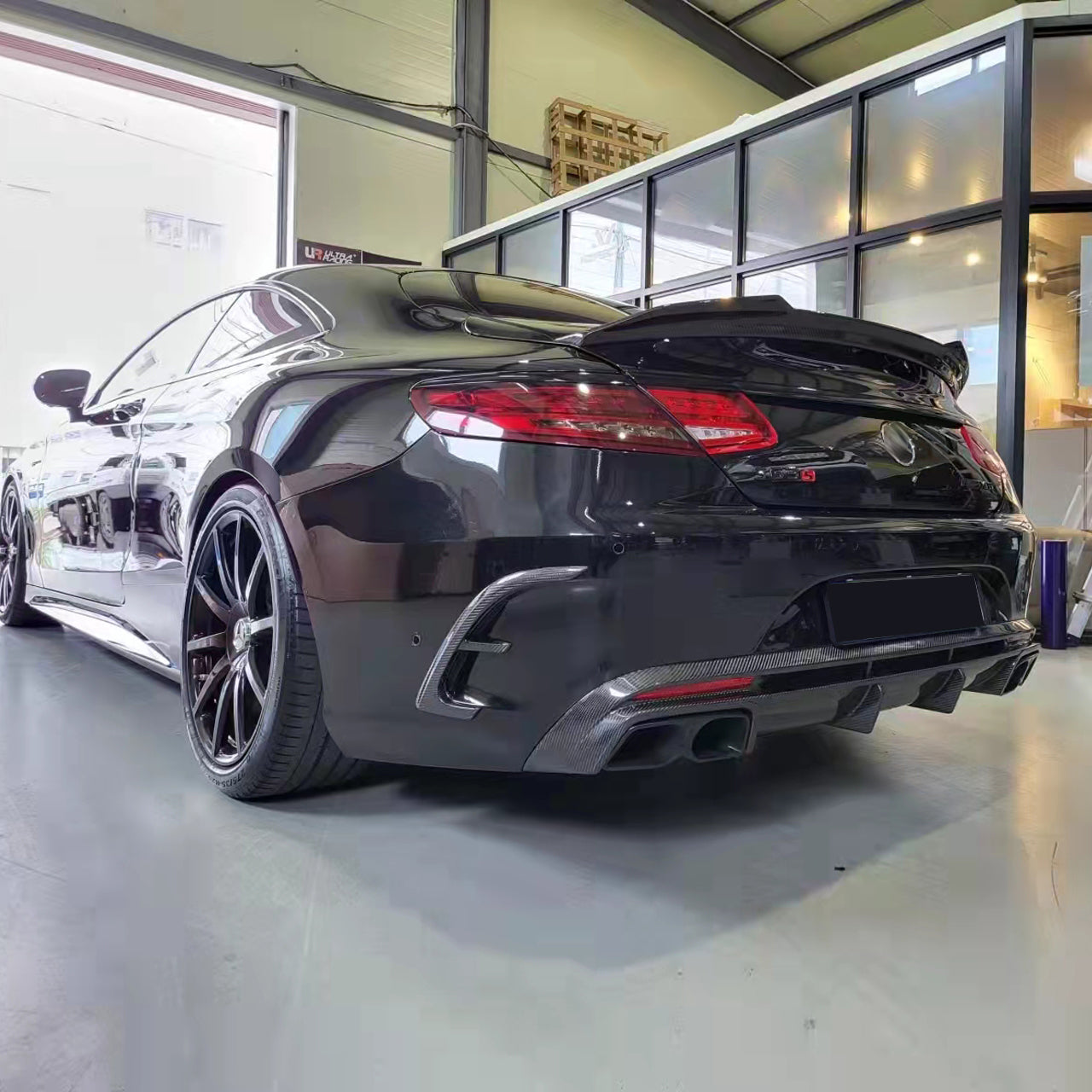 BBS style carbon fiber body kit for S-Class W217 S63 Coupe