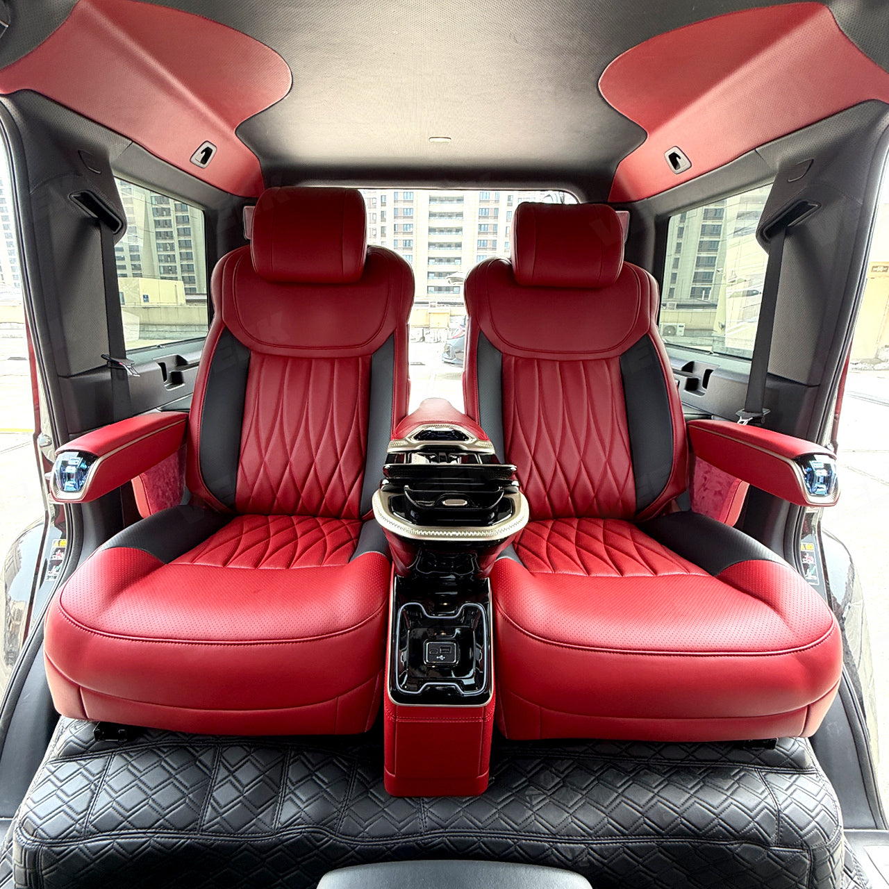 G-Class rear cabin adjustable seating detail