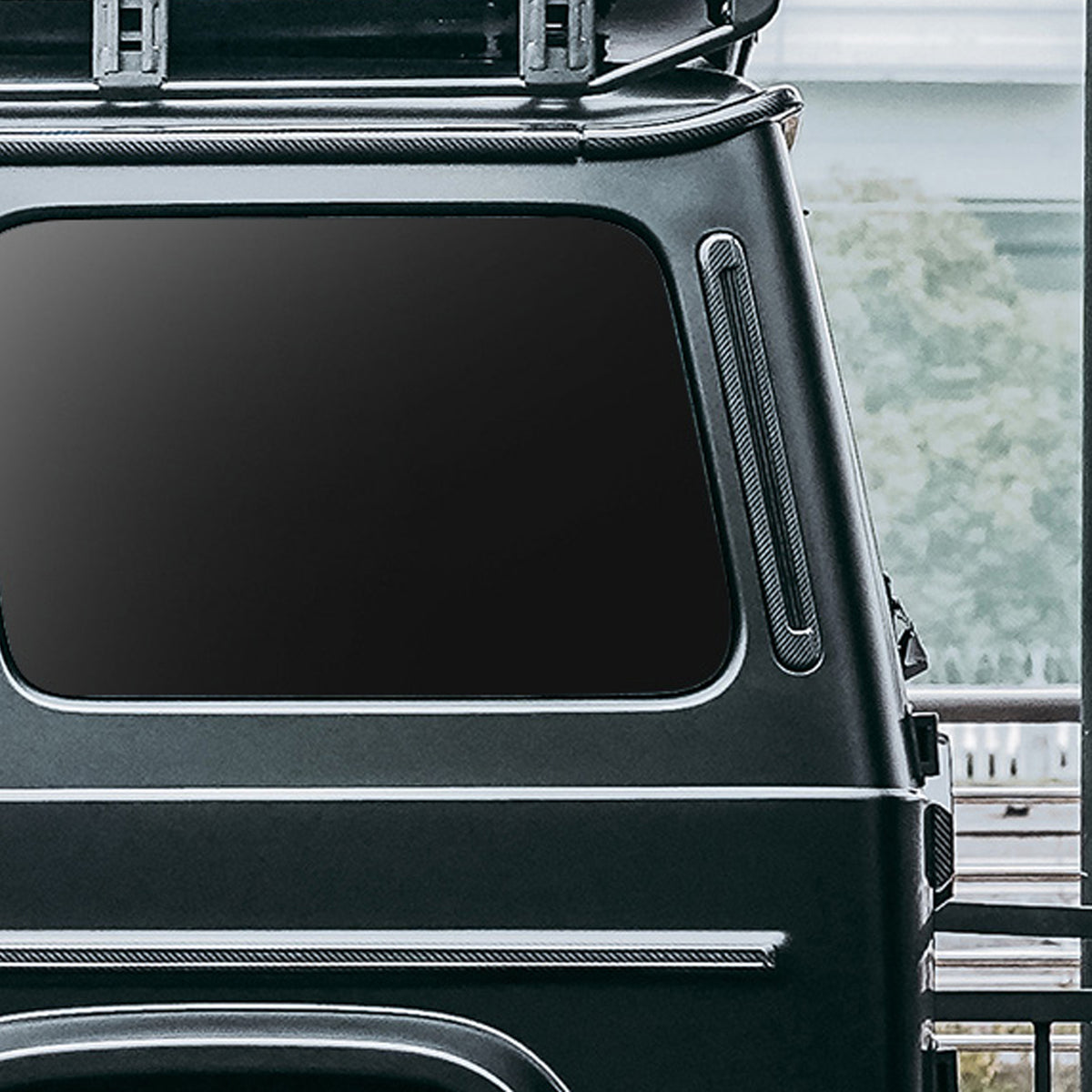 2025+ W465 G-Class D-Pillar Carbon Fiber Trim Surround