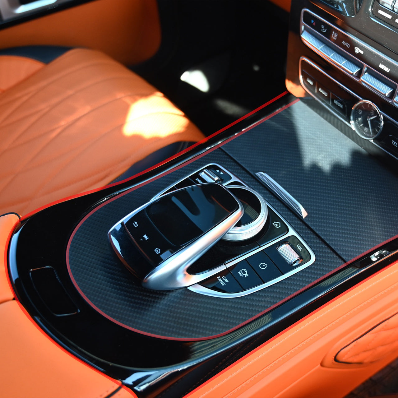For G Wagon Four doors black frames / Central console black frame
