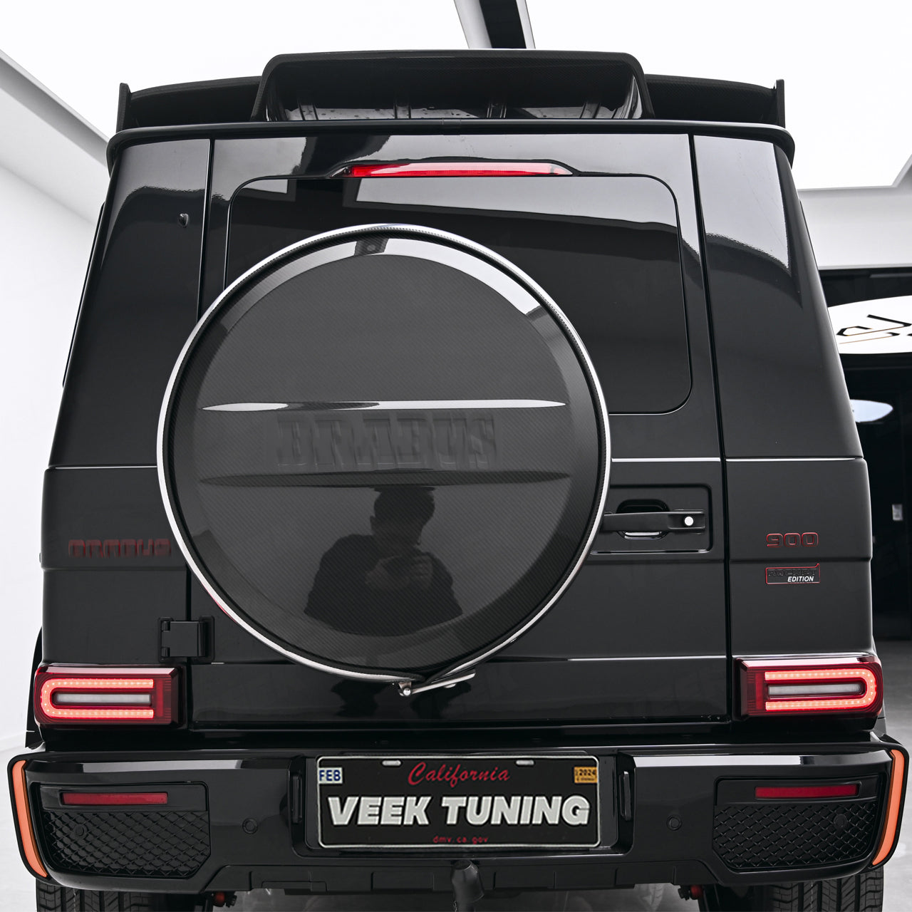 Carbon fiber spare wheel cover for G500 and G550