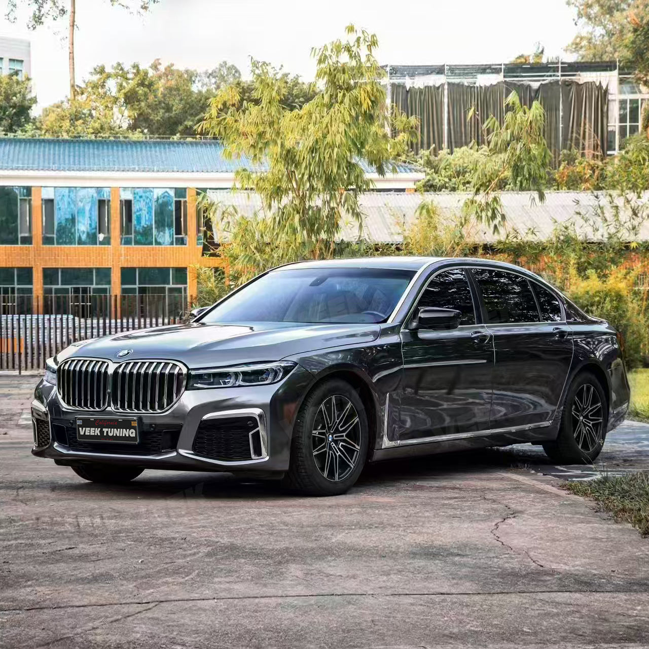 BMW 7 Series F01/F02 (2009-2015) Upgrade Old to New G11/12 Lci (2022) M Sport Body Kit (No cutting required)