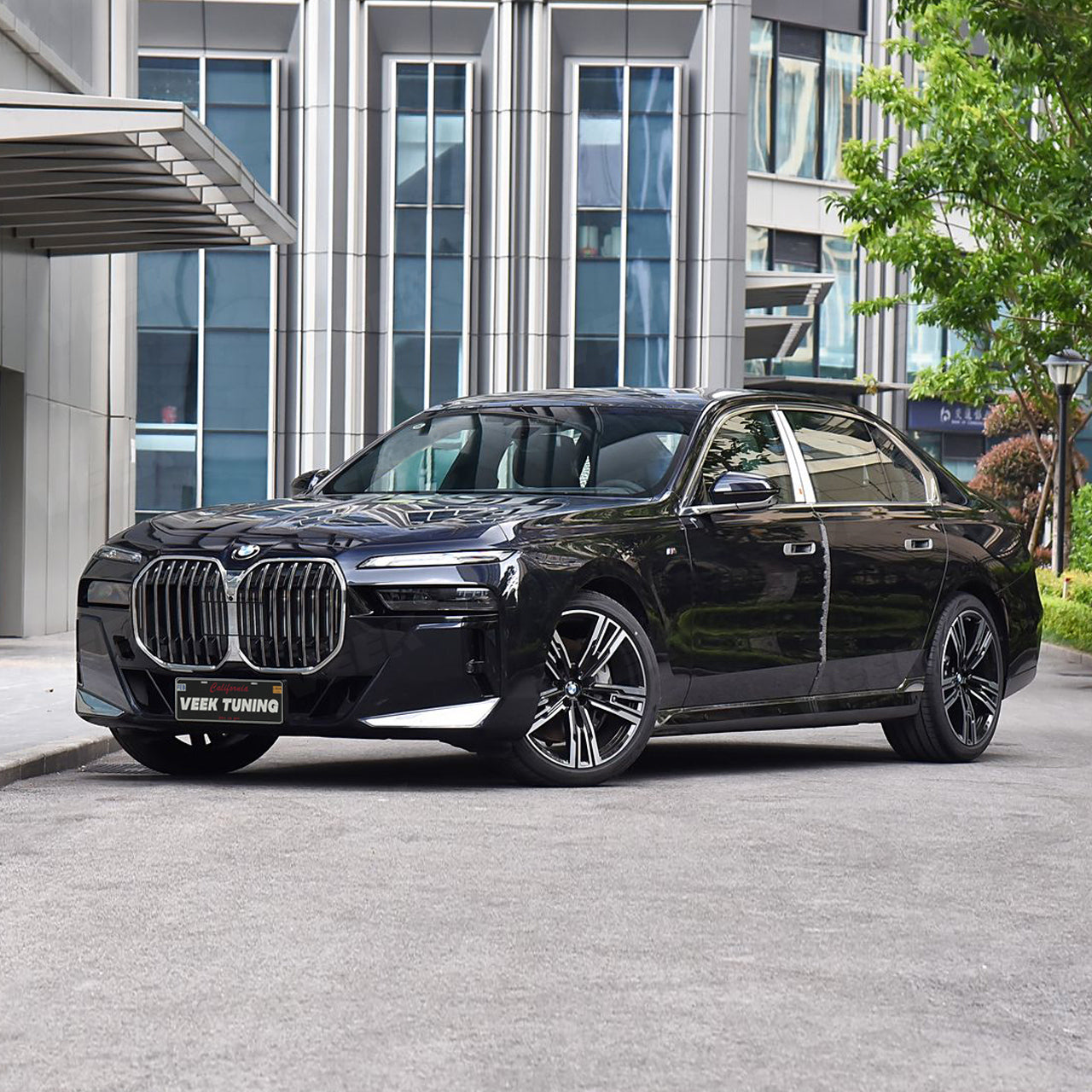 BMW 7 Series F01/F02 (2009-2015) Upgrade Old to New G70 (2024) M Sport Body Kit