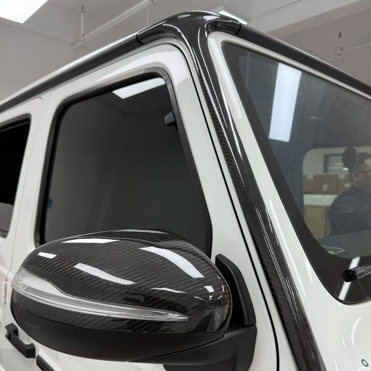 2025+ Mercedes-Benz W465 G63/G500/G550/G450 d Carbon Fiber Roof Trim Strips & A-Pillar Covers