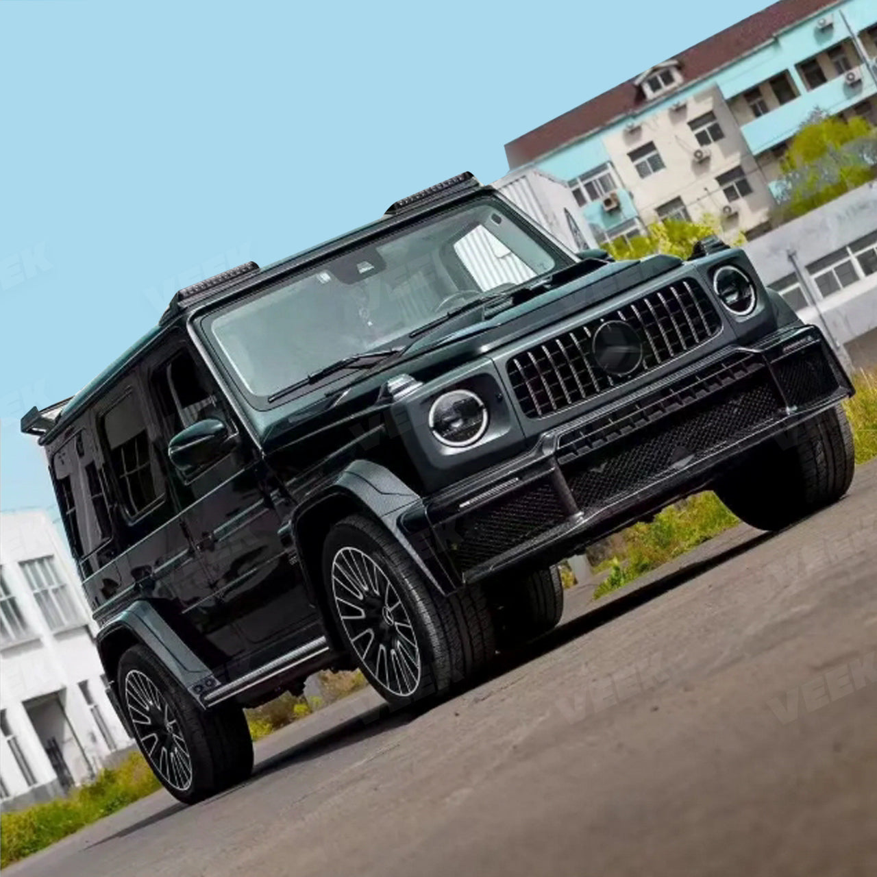 Mercedes G550 G800-style carbon fiber exterior kit